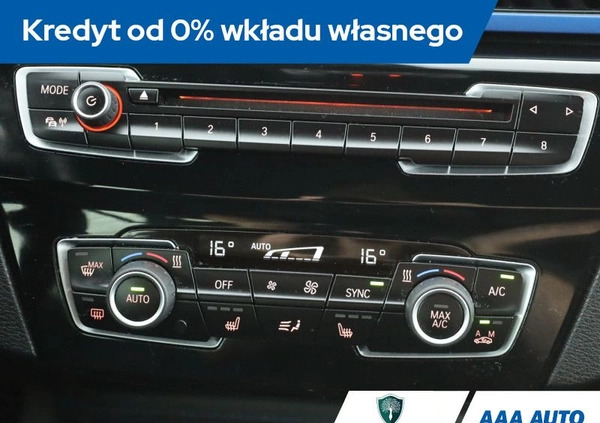 BMW X1 cena 91000 przebieg: 103949, rok produkcji 2017 z Sulejówek małe 326
